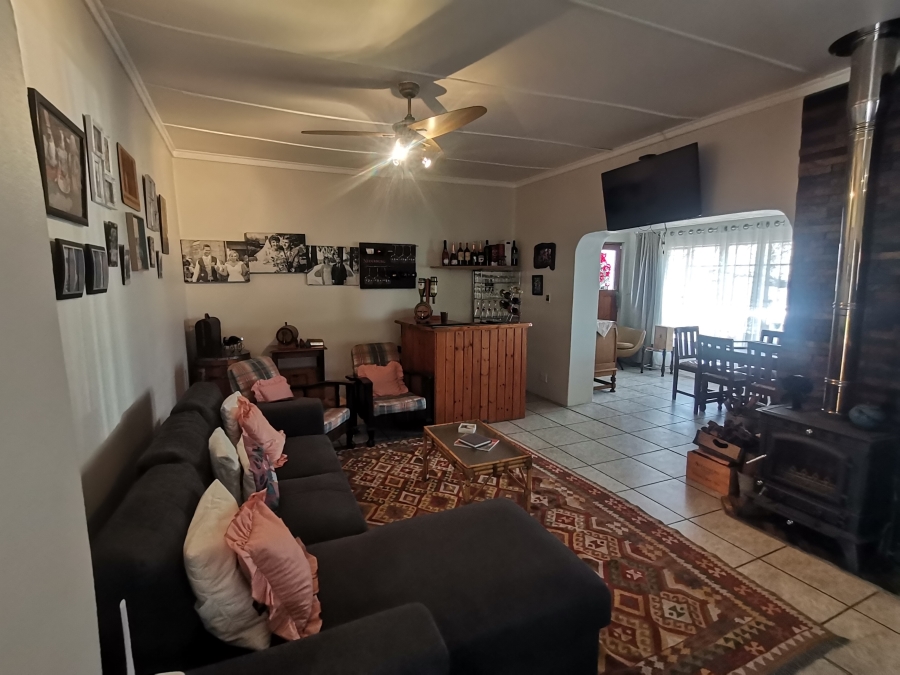 5 Bedroom Property for Sale in Senekal Free State